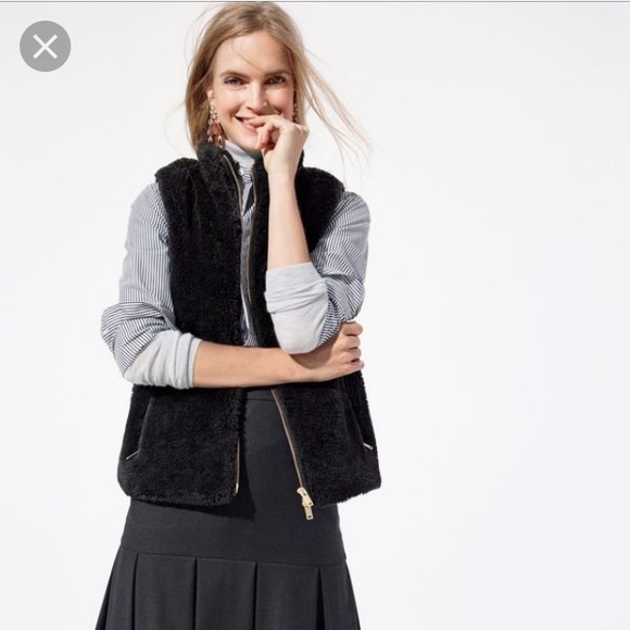 J. Crew Jackets & Blazers - J Crew Plush Fleece Excursion vest navy